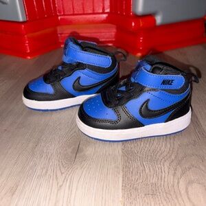 Toddler 5c Blue & Black Nikes